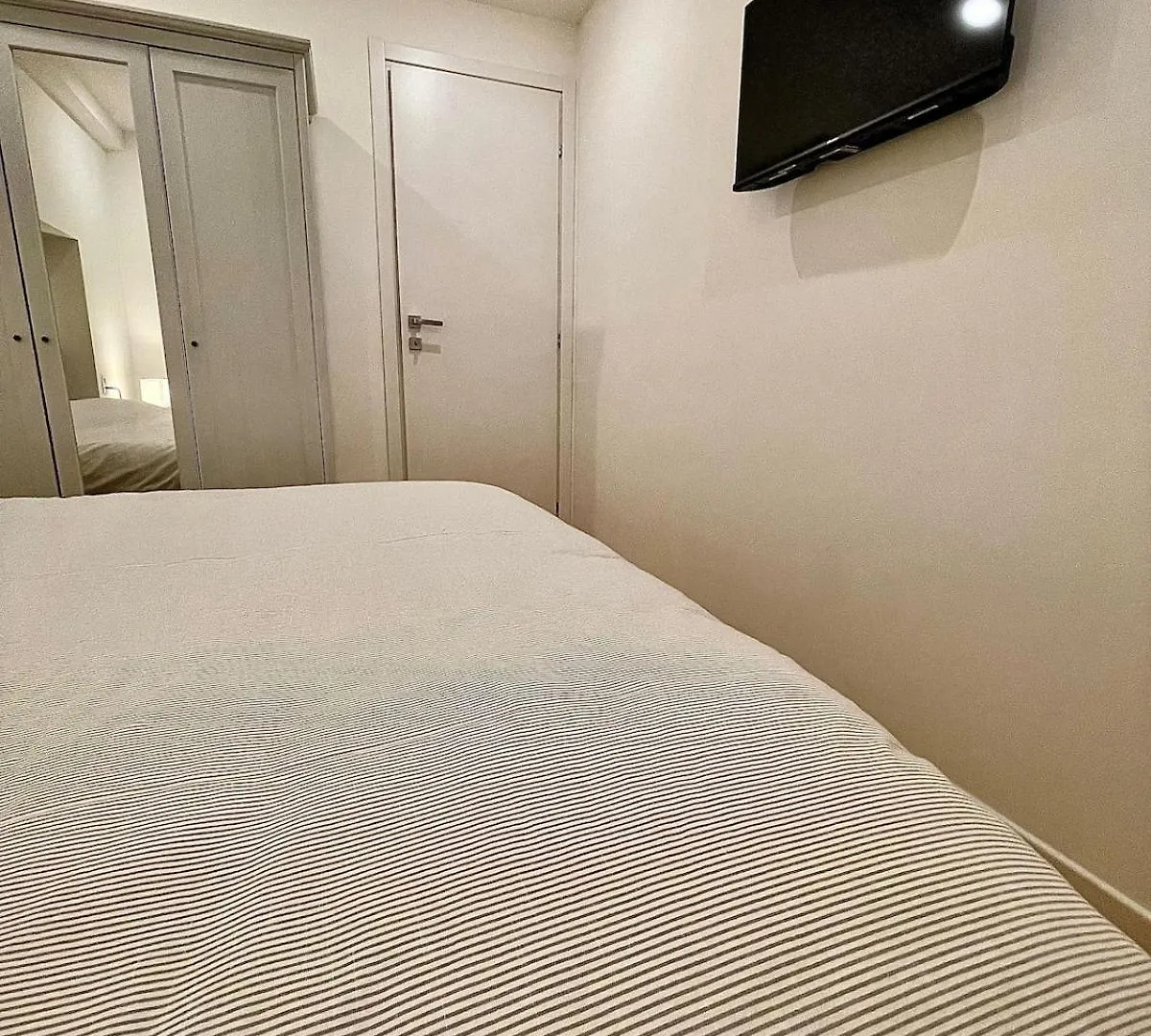 The Three Bs - Central House Bergamo