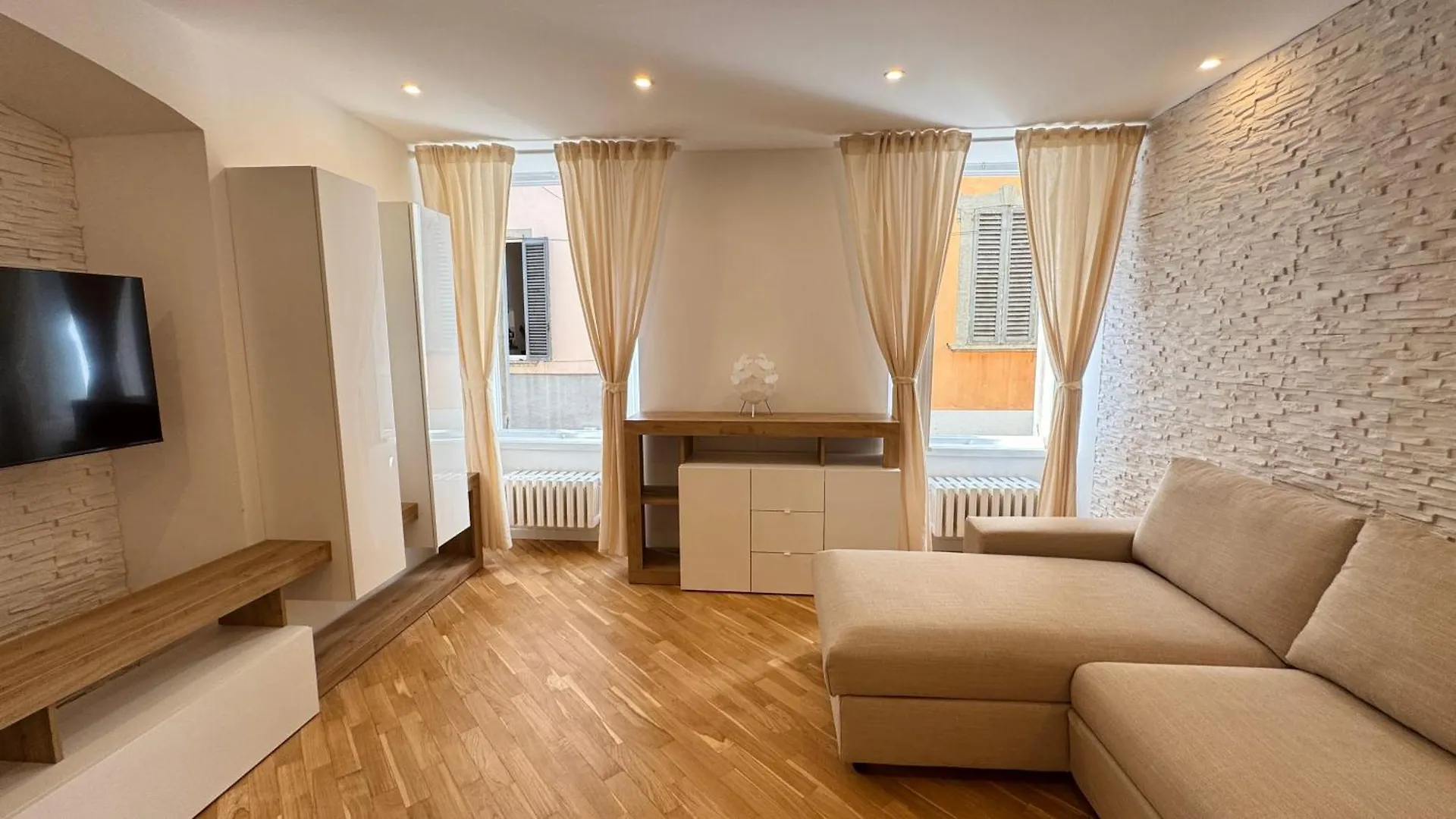 Apartment The Three Bs - Central House Bergamo